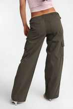 Low Rise Cargo Baggy Twill Pants thumbnail 7