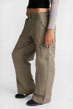 Pantalon cargo taille basse des années 2000 thumbnail 18