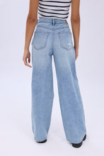 Super High Rise Flowfinity Wide Leg Jeans thumbnail 2