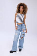 Super High Rise Flowfinity Wide Leg Jeans thumbnail 4