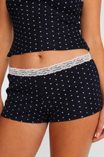 Short pyjama en tricot gaufré à bordure en dentelle thumbnail 6