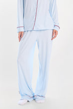 Ensemble chemise à manches longues et pantalon pyjama coupe Dad Super Doux imprimé intégral thumbnail 24