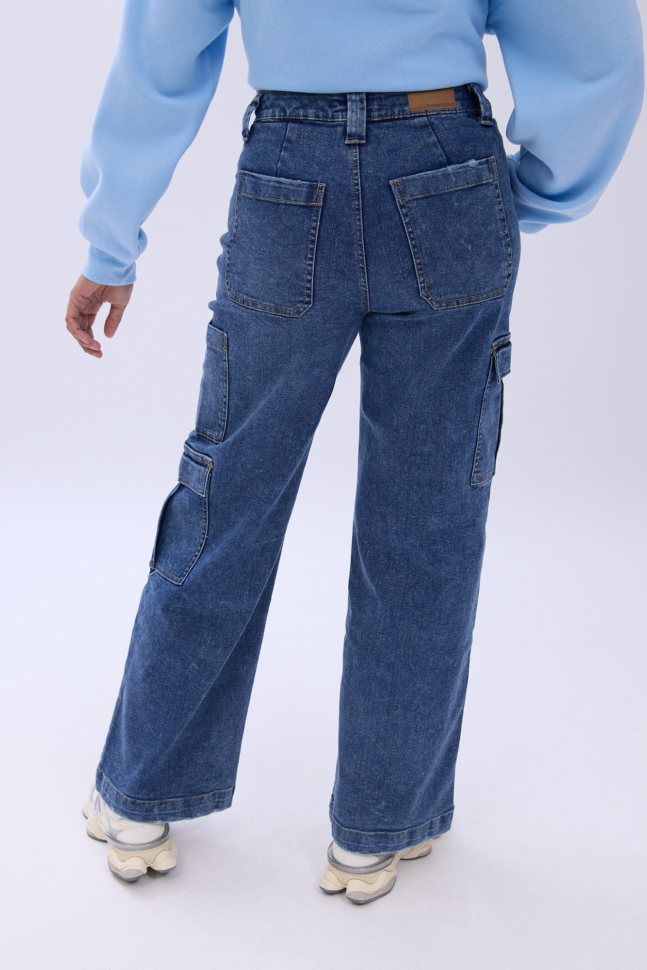 Super High Rise Wide Leg Cargo Jeans