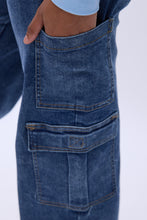 Super High Rise Wide Leg Cargo Jeans thumbnail 3