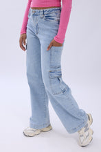 Super High Rise Wide Leg Cargo Jeans thumbnail 5