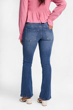Low Rise Bootcut Jeans thumbnail 3