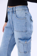 Mid Rise Cargo Flare Jeans thumbnail 7