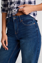 Ella Curvy High Rise Baggy Jeans thumbnail 3