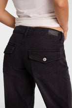 Chloe Low Rise Baggy Jeans thumbnail 3