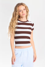T-shirt en tricot côtelé à rayures thumbnail 1