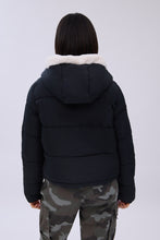 Cropped Hooded Puffer Jacket thumbnail 5