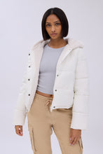 Cropped Hooded Puffer Jacket thumbnail 6