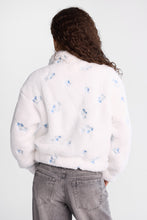 Chandail en molleton Sherpa zippé à broderie florale thumbnail 3