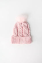 Bonnet à pompon en fausse fourrure en tricot de câble thumbnail 5