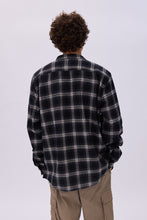 North Western 2 Pocket Plaid Flannel Overshirt thumbnail 3