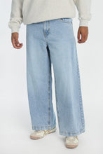 Super Baggy Jeans thumbnail 1