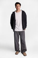 Skater Jeans thumbnail 4