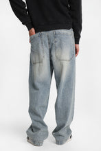 Skater Jeans thumbnail 3