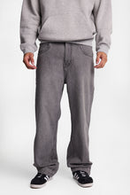 Ultra-Baggy Jeans thumbnail 1