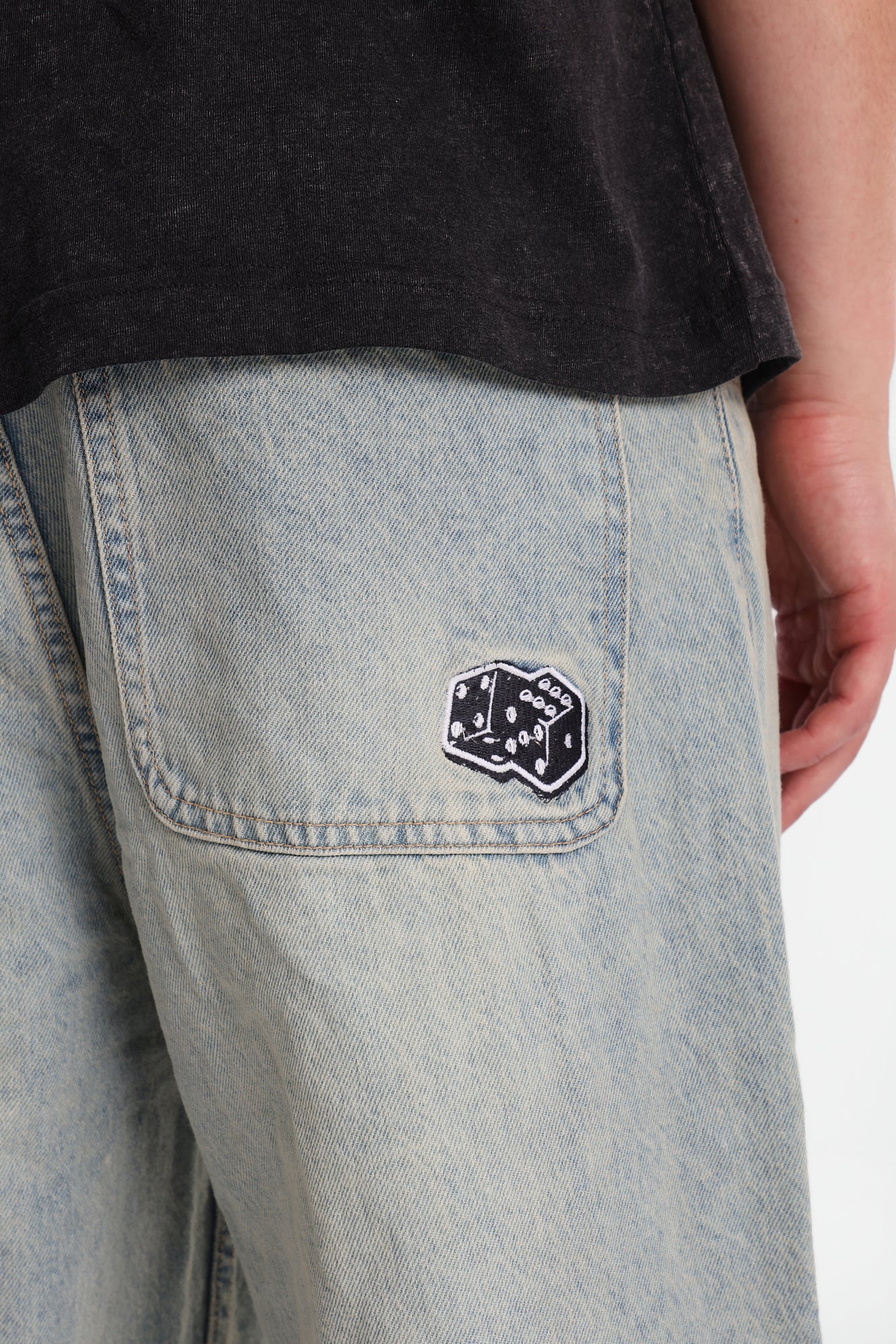 Embroidered Dice Ultra-Baggy Jeans – Bluenotes