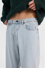 Baggy Jeans thumbnail 2