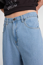 Wings Print Ultra-Baggy Jeans thumbnail 2