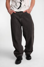 Skater Jeans thumbnail 1