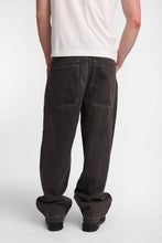 Skater Jeans thumbnail 3