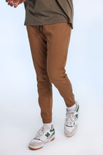 Jogger mince en sergé thumbnail 13
