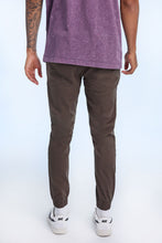 Jogger mince en sergé thumbnail 23