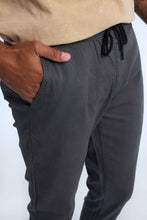Jogger mince en sergé thumbnail 31