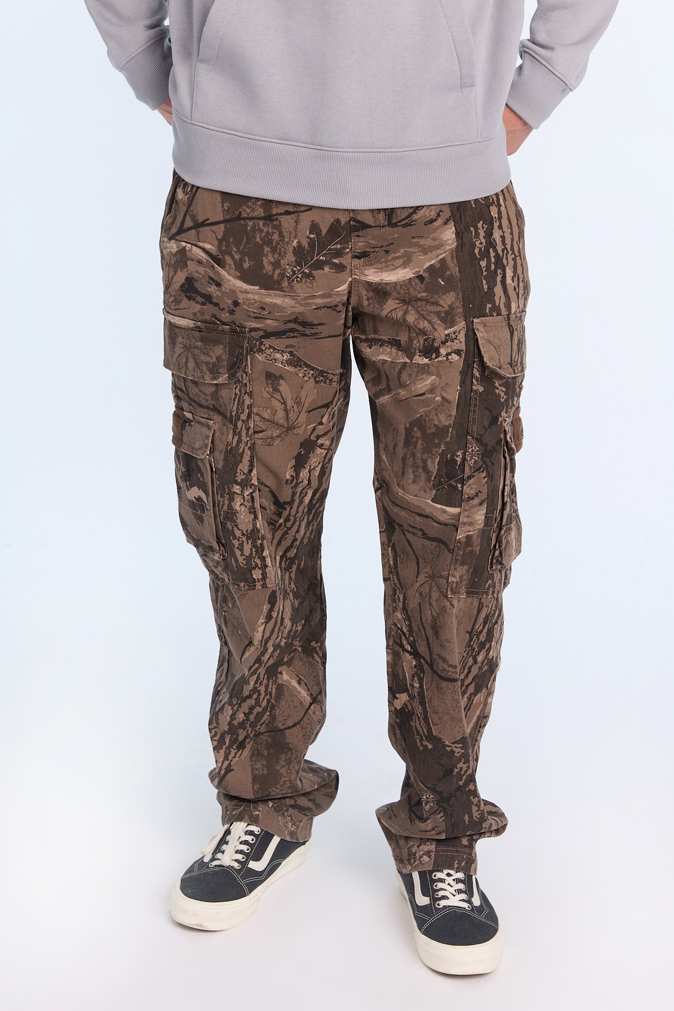 Pantalon cargo ample en sergé à poches