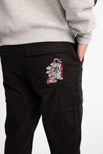 Pantalon ample cargo décontracté en sergé thumbnail 3