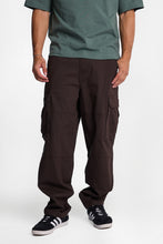 Pantalon de planchiste ample cargo décontracté en sergé thumbnail 6