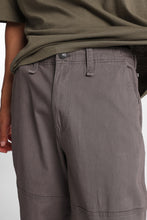 Pantalon en sergé ample en coupe Skateur à poches cargo camouflage thumbnail 7