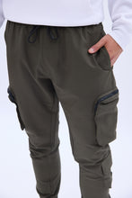 Traveler Utility Jogger thumbnail 10