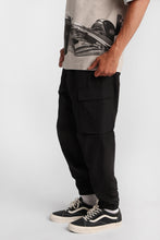 Traveler Jogger thumbnail 6