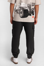 Traveler Jogger thumbnail 9