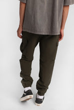 Traveler Jogger thumbnail 13
