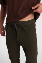 Traveler Joggers thumbnail 14