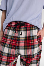 Pantalon pyjama classique à carreaux thumbnail 2