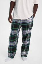 Pantalon pyjama classique à carreaux thumbnail 1