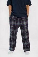 Pantalon pyjama classique à carreaux thumbnail 1