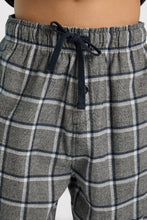 Pantalon pyjama classique à carreaux thumbnail 2