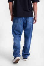 Jake Loose Jeans thumbnail 3