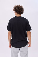 Basic Relaxed Crew Neck Tee thumbnail 4