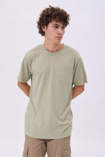 Basic Relaxed Pocket Crew Neck Tee thumbnail 5