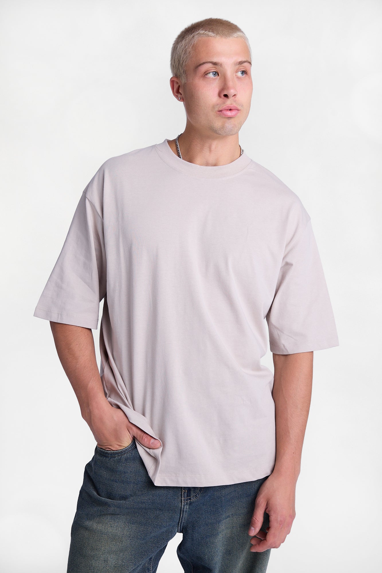 T-shirt haut de gamme surdimensionné à col ras du cou