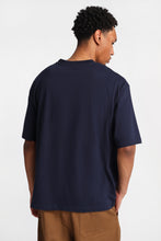 T-shirt haut de gamme coupe surdimensionné à col ras du cou North Western thumbnail 27