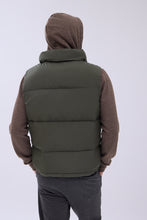 North Western Zip-Up Puffer Vest thumbnail 23